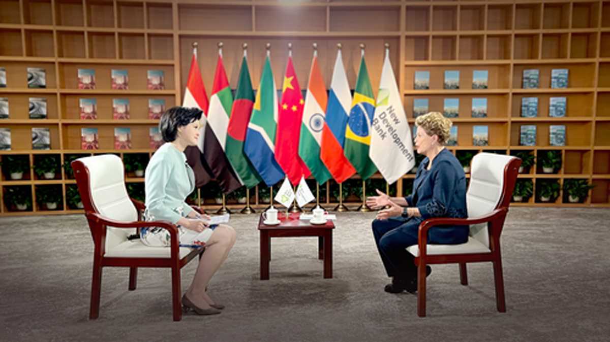 शांति और विकास के लिए लाभदायक काम करने की जरूरत : डिल्मा रूसेफ शांति और विकास के लिए लाभदायक काम करने की जरूरत : डिल्मा रूसेफ